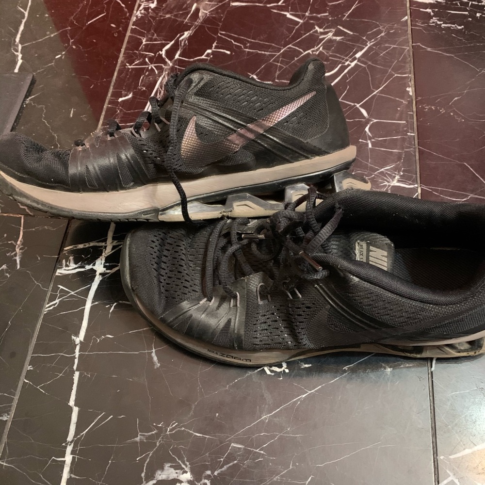 Nike Reax Black Men Size 9